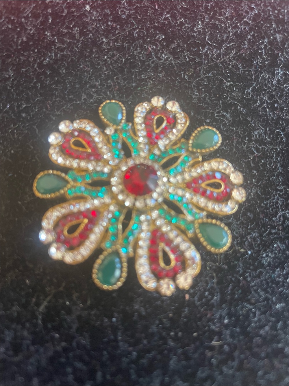 💥Gold-Tone Floral Brooch with Red and Green Stones